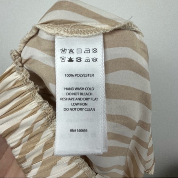 Happily Grey Dilky Zebra Print Wide Leg Trouser. Beige and White. Large NWT - Picture 8 of 8